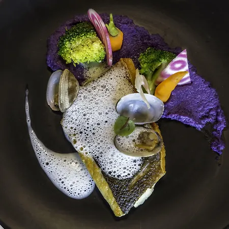 Western Europe Отель