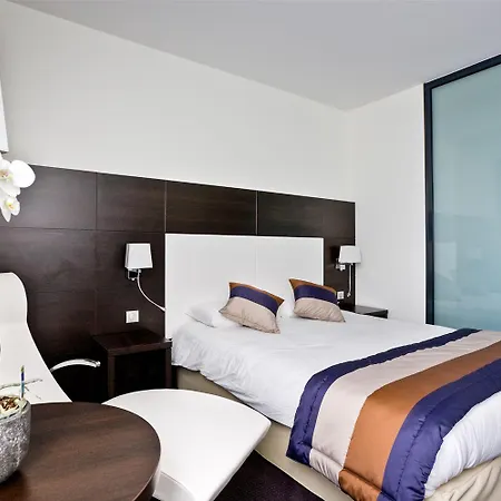 Western Europe 4* Брест