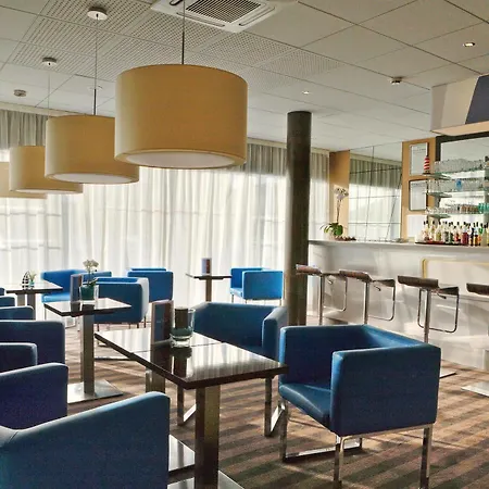 Western Europe Отель Брест