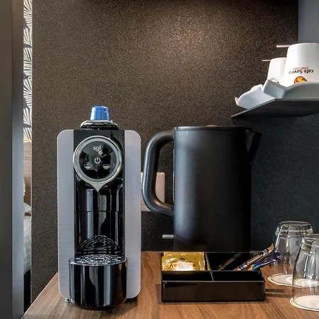 Western Europe Отель 4*