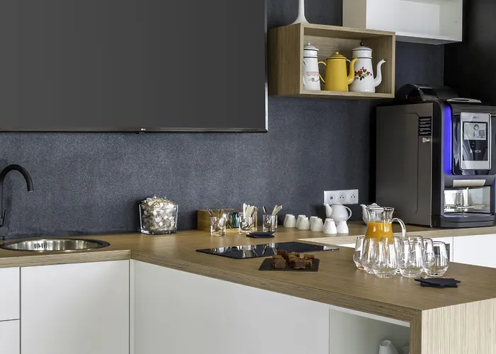 Western Europe 호텔 4*