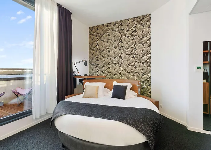 Hotel Western Europe 4*