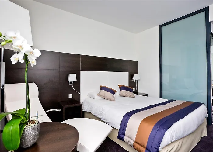 Western Europe 4* Brest